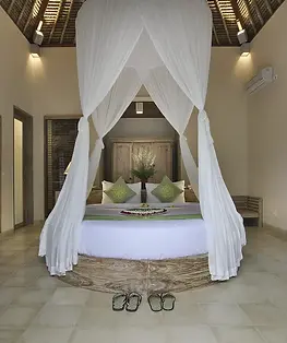 classicvilla-2.webp